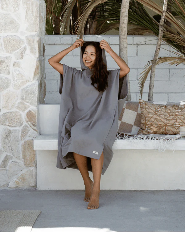 Terra Hooded Poncho Grey - Image 8