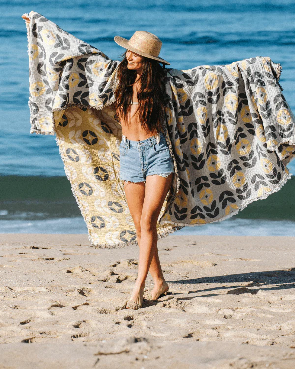 Zinnia - PARTY BLANKET™ - Image 4